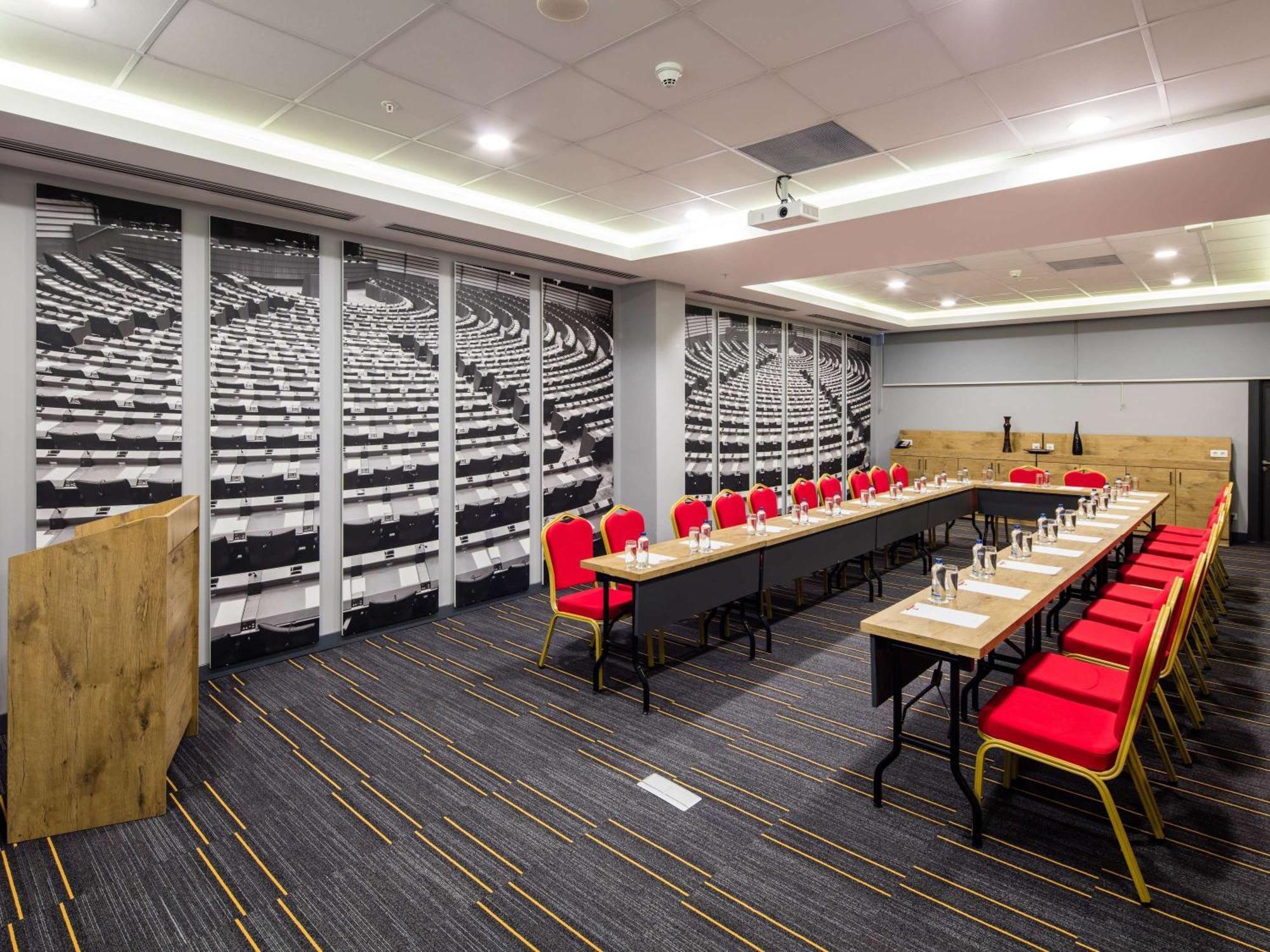 Hotel Ibis Istanbul West Exteriér fotografie